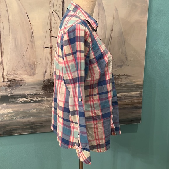 🌟2/$15🌟Talbots Plaid Button-Down Shirt, MP - Picture 3 of 9